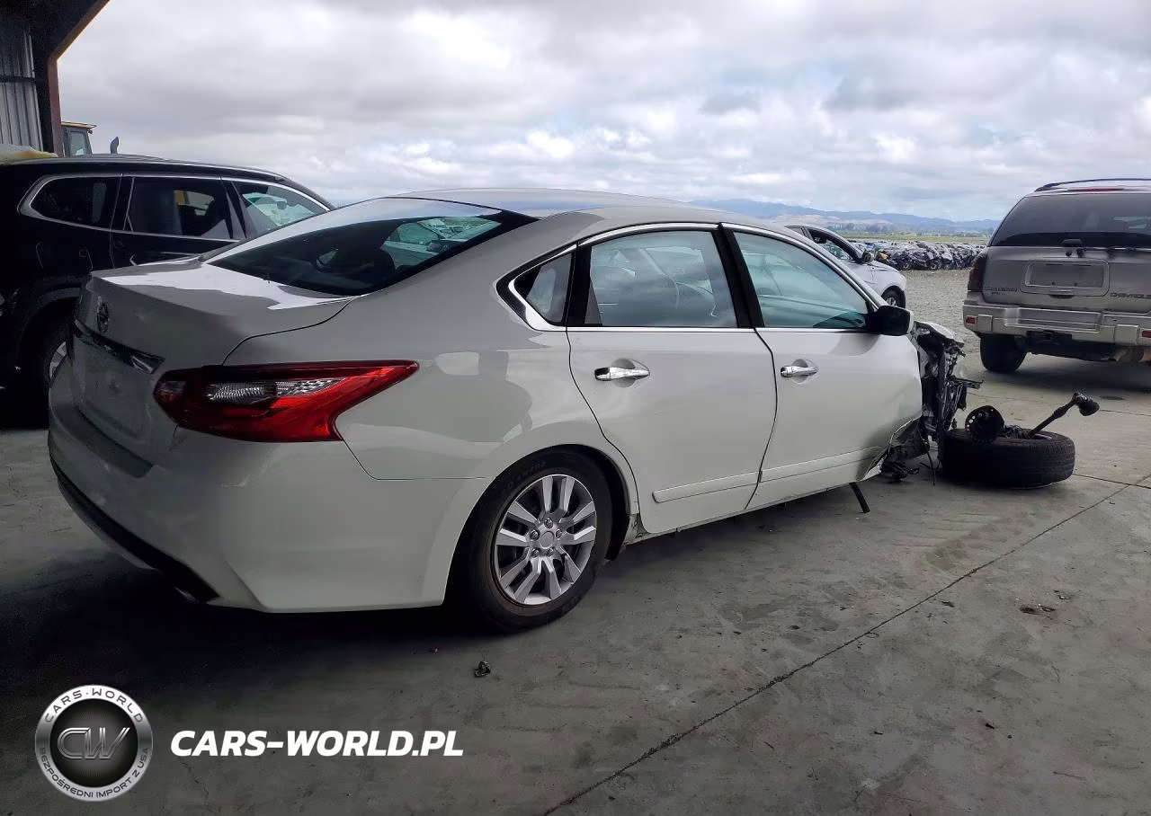 2017 Nissan Altima 2.5 S VIN:1N4AL3AP1HN347463 - 3
