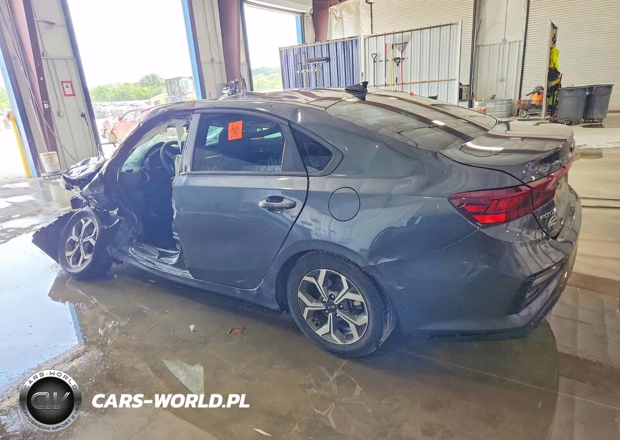 2021 Kia Forte Lxs VIN:3KPF24AD3ME391011 - 2