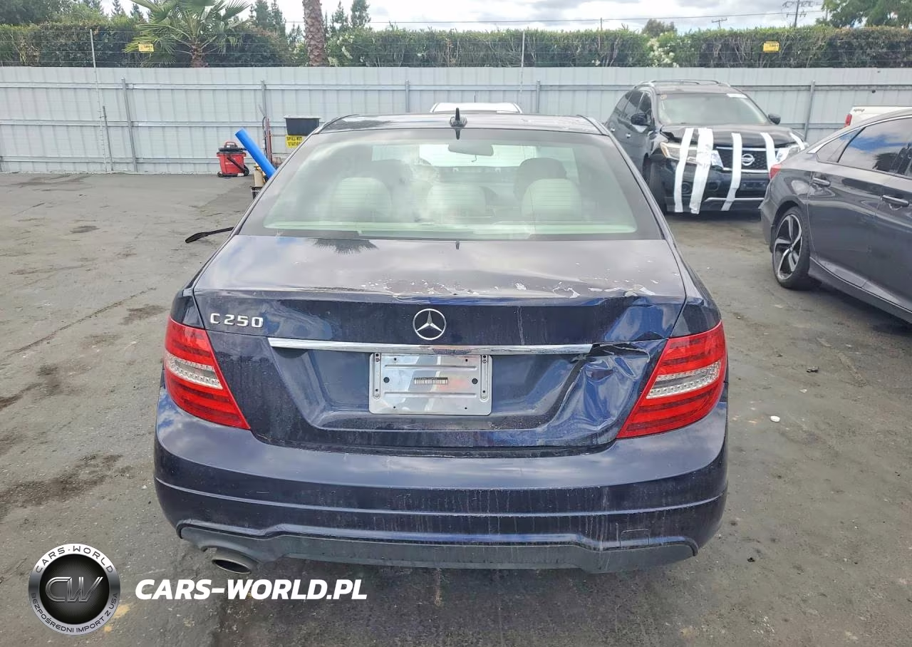 2012 Mercedes-Benz C 250 VIN:WDDGF4HBXCA629764 - 6