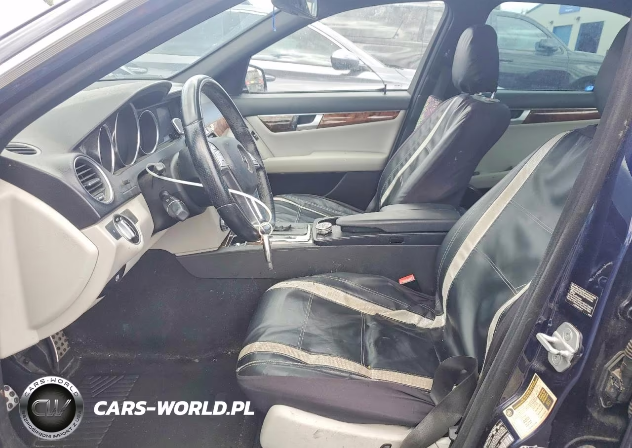 2012 Mercedes-Benz C 250 VIN:WDDGF4HBXCA629764 - 7