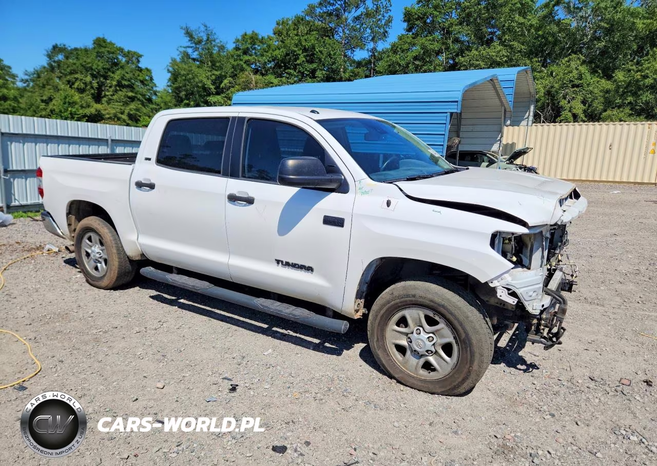 2018 Toyota Tundra Crewmax Sr5 VIN:5TFDW5F15JX697574 - 4