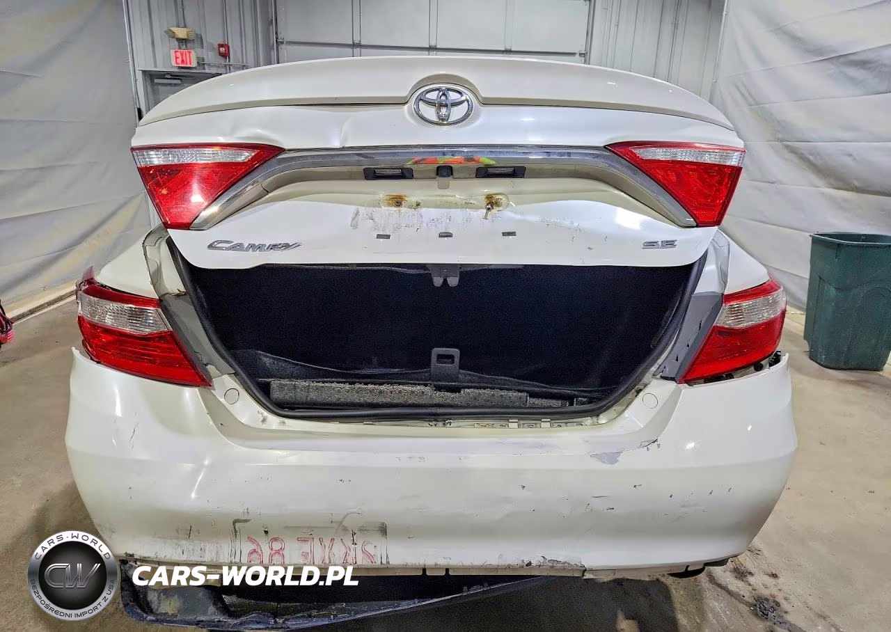 2017 Toyota Camry Se VIN:4T1BF1FK5HU341299 - 6