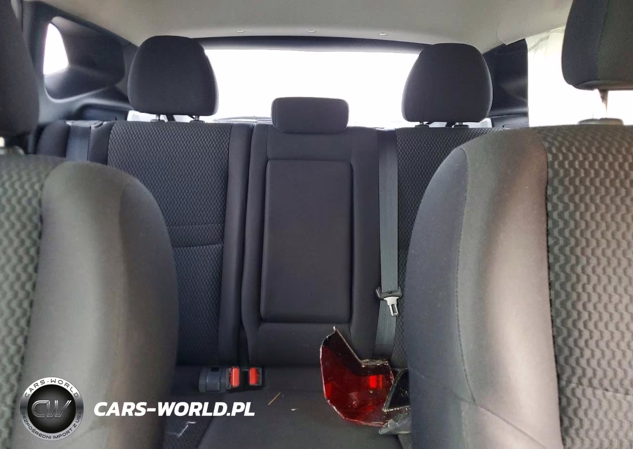 2020 Nissan Rogue Sport S VIN:JN1BJ1CW5LW372689 - 10