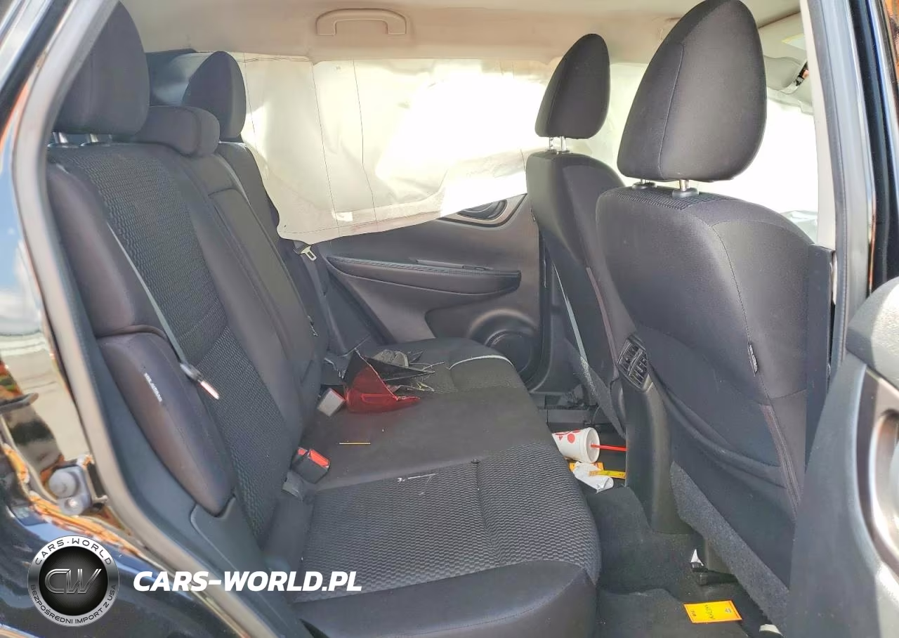 2020 Nissan Rogue Sport S VIN:JN1BJ1CW5LW372689 - 11