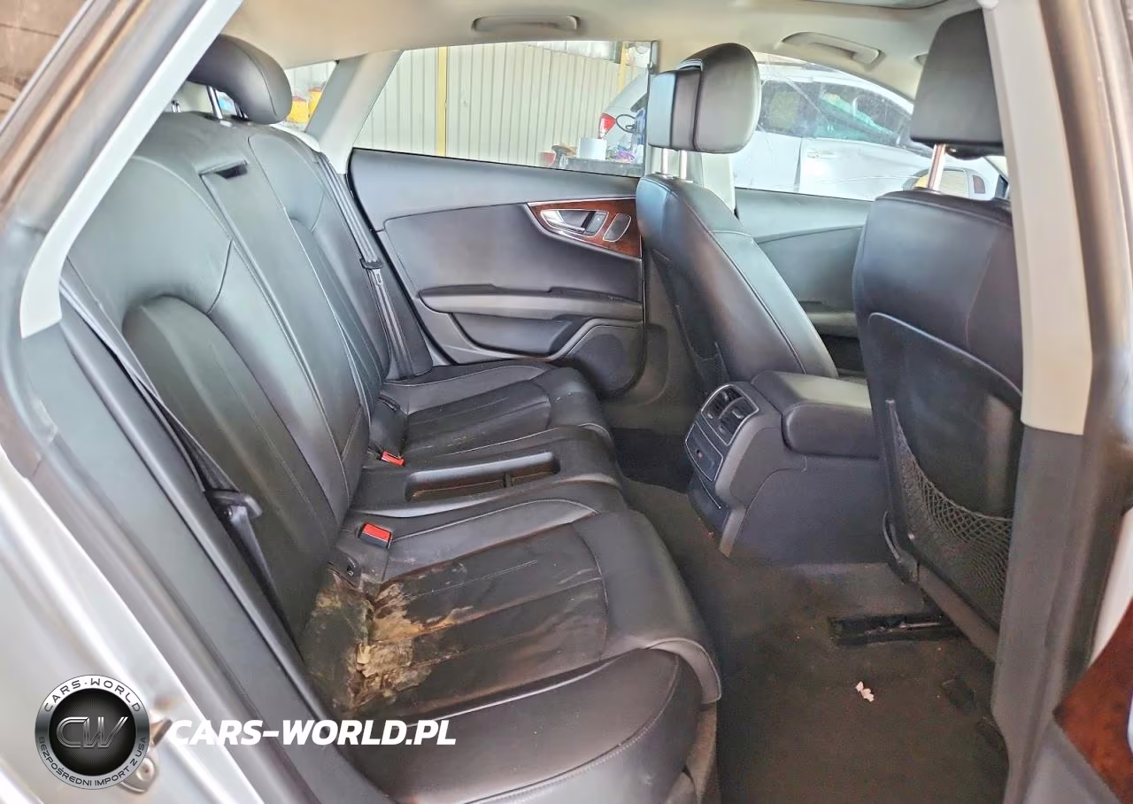 2012 Audi A7 Prestige VIN:WAUSGAFCXCN001527 - 10