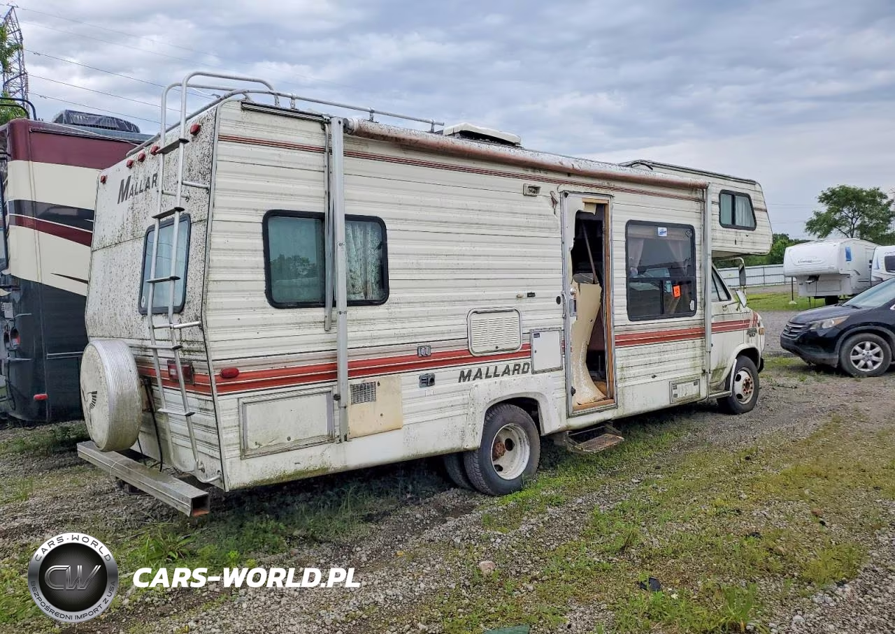 1984 Chevrolet G30 VIN:2GBJG31M3E4172041 - 4