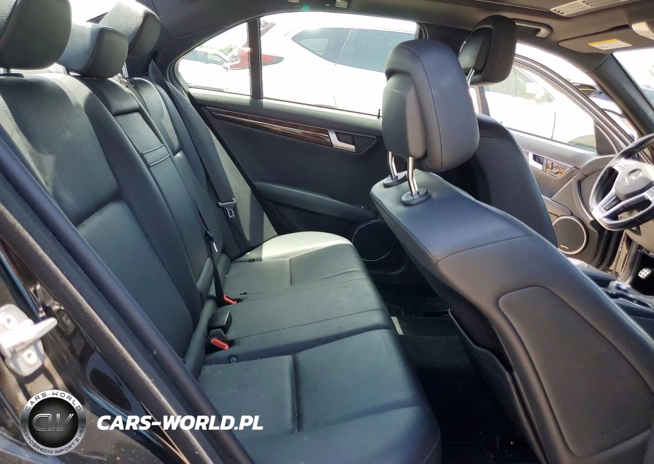 2012 Mercedes-Benz C 250 VIN:WDDGF4HB4CA650268 - 10