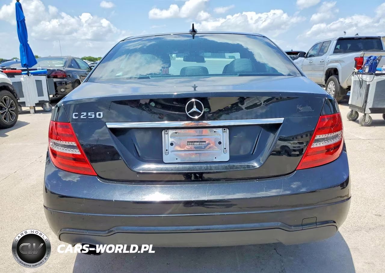 2012 Mercedes-Benz C 250 VIN:WDDGF4HB4CA650268 - 6