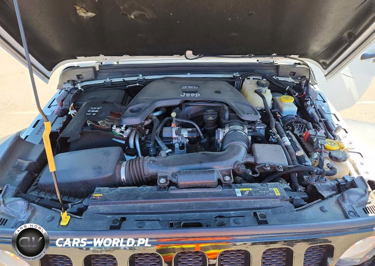 2021 Jeep Wrangler Unlimited Sport VIN:1C4HJXDGXMW593384 - 12