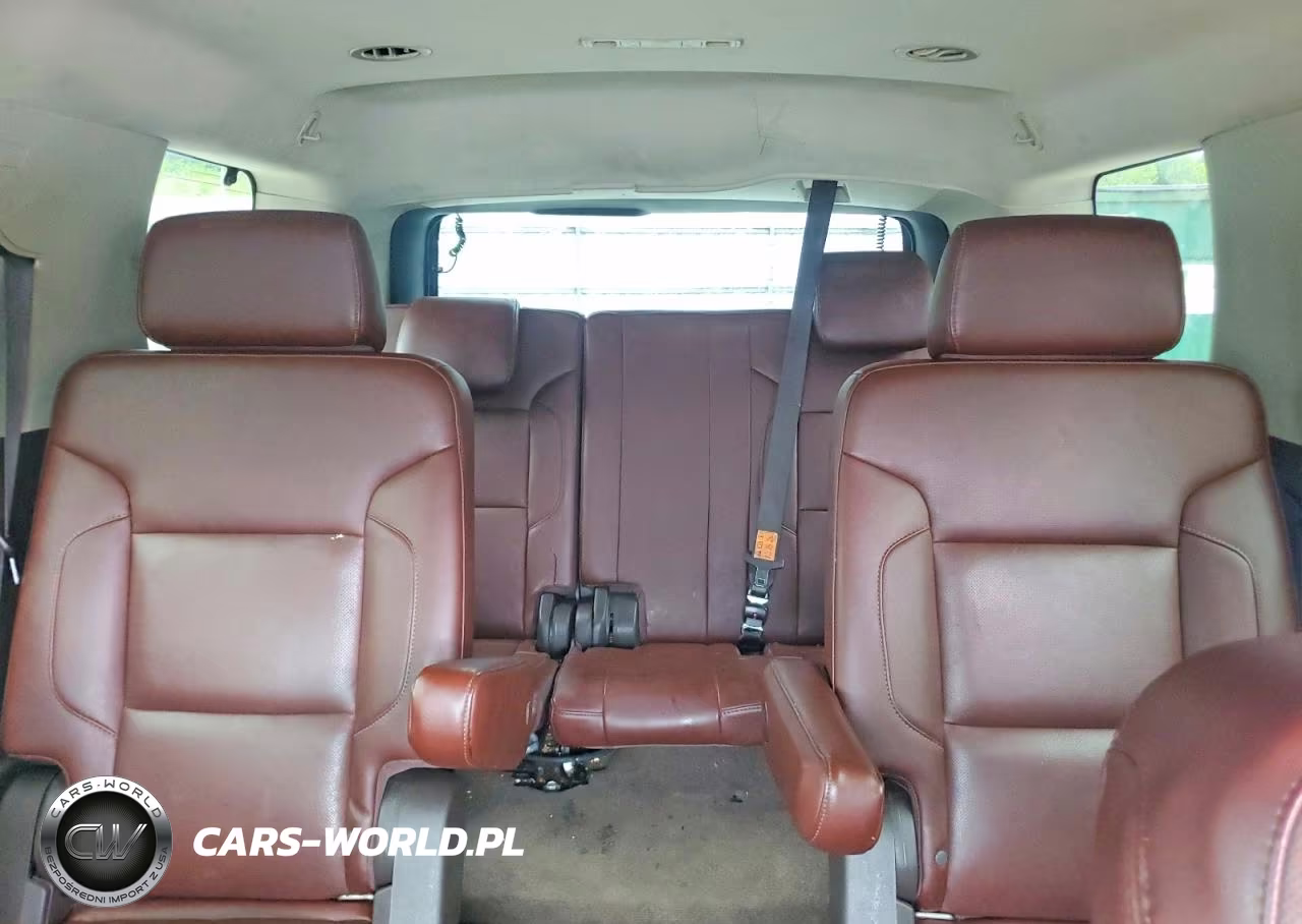 2019 Chevrolet Tahoe K1500 Premier VIN:1GNSKCKC2KR107021 - 10