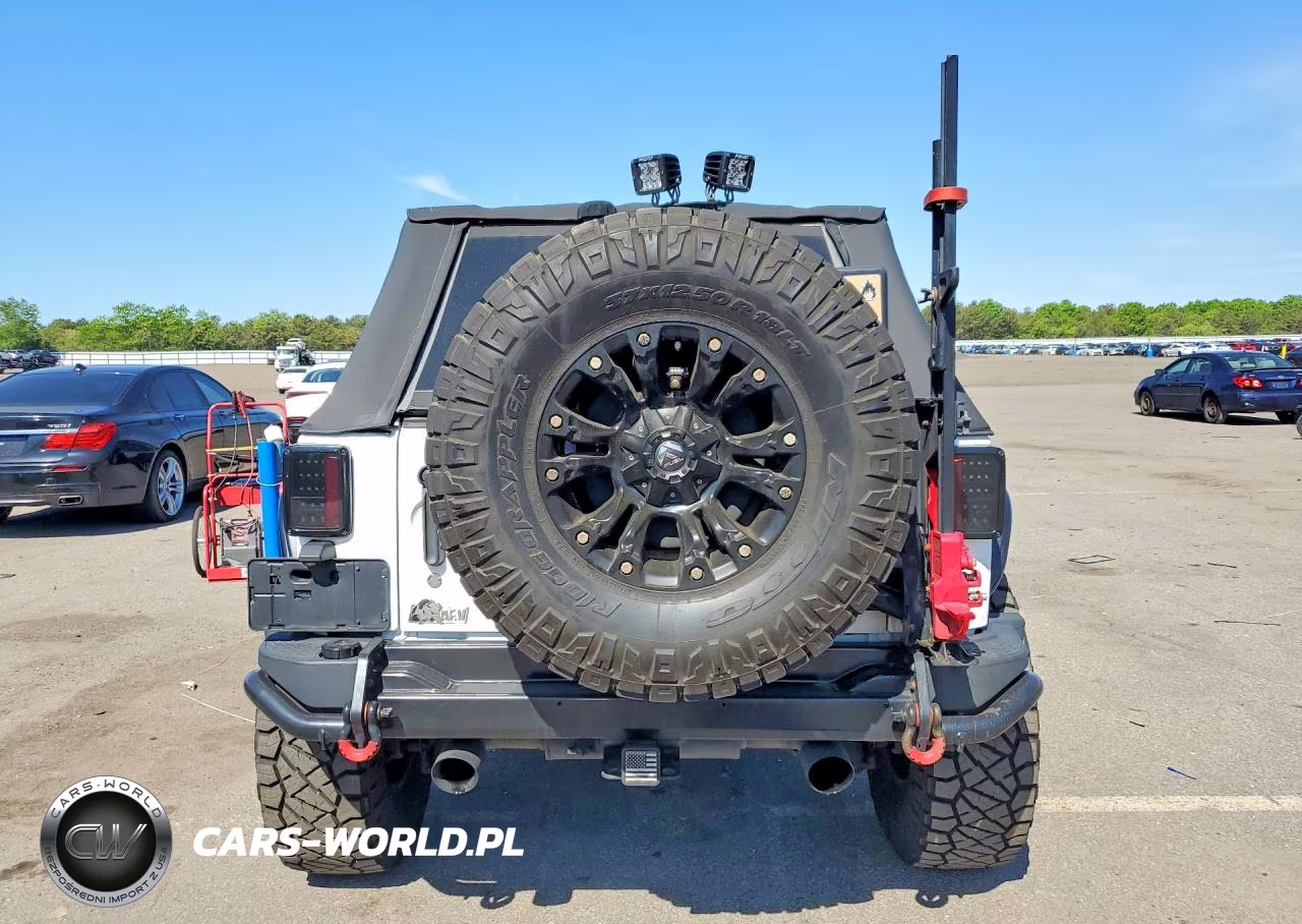 2012 Jeep Wrangler Unlimited Rubicon VIN:1C4BJWFG8CL227131 - 6