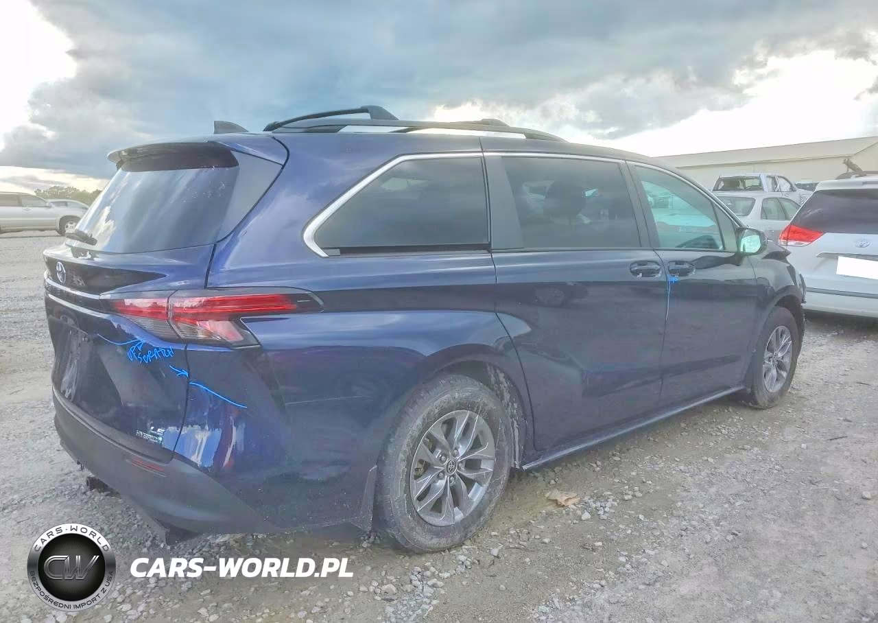 2022 Toyota Sienna Le VIN:5TDKRKEC0NS125906 - 3