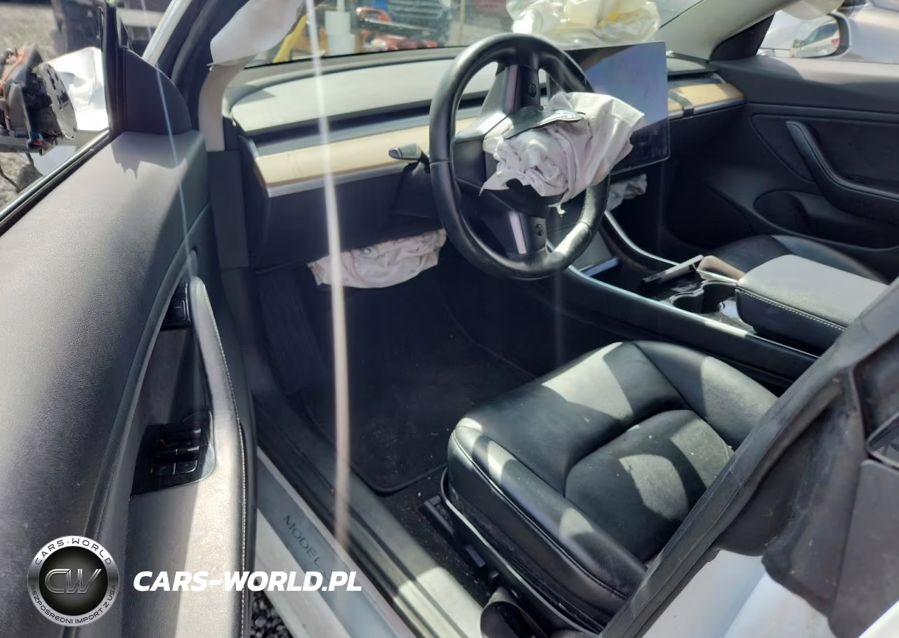 2018 Tesla Model 3 VIN:5YJ3E1EA2JF025085 - 8