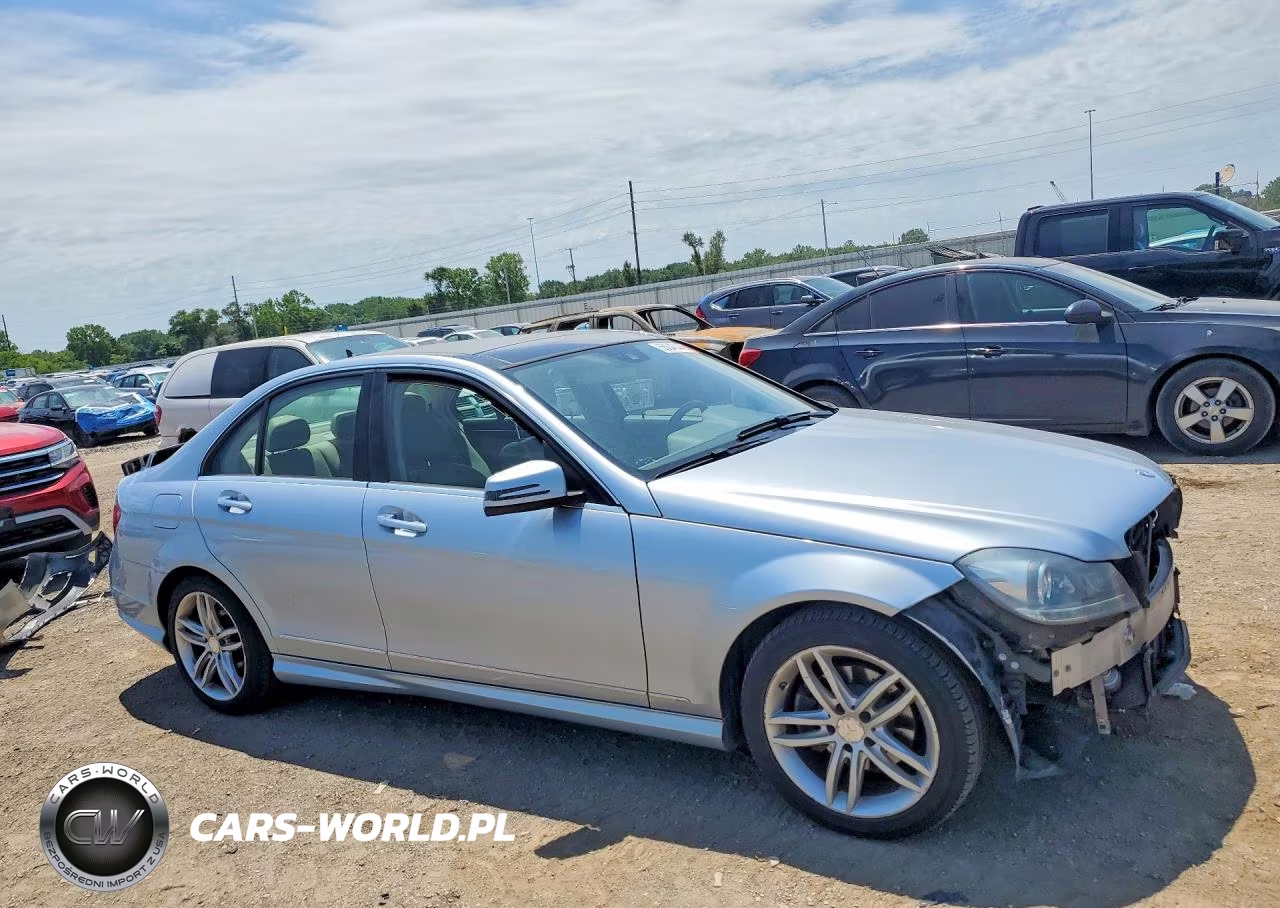 2014 Mercedes-Benz C 250 VIN:WDDGF4HB9EG167178 - 4