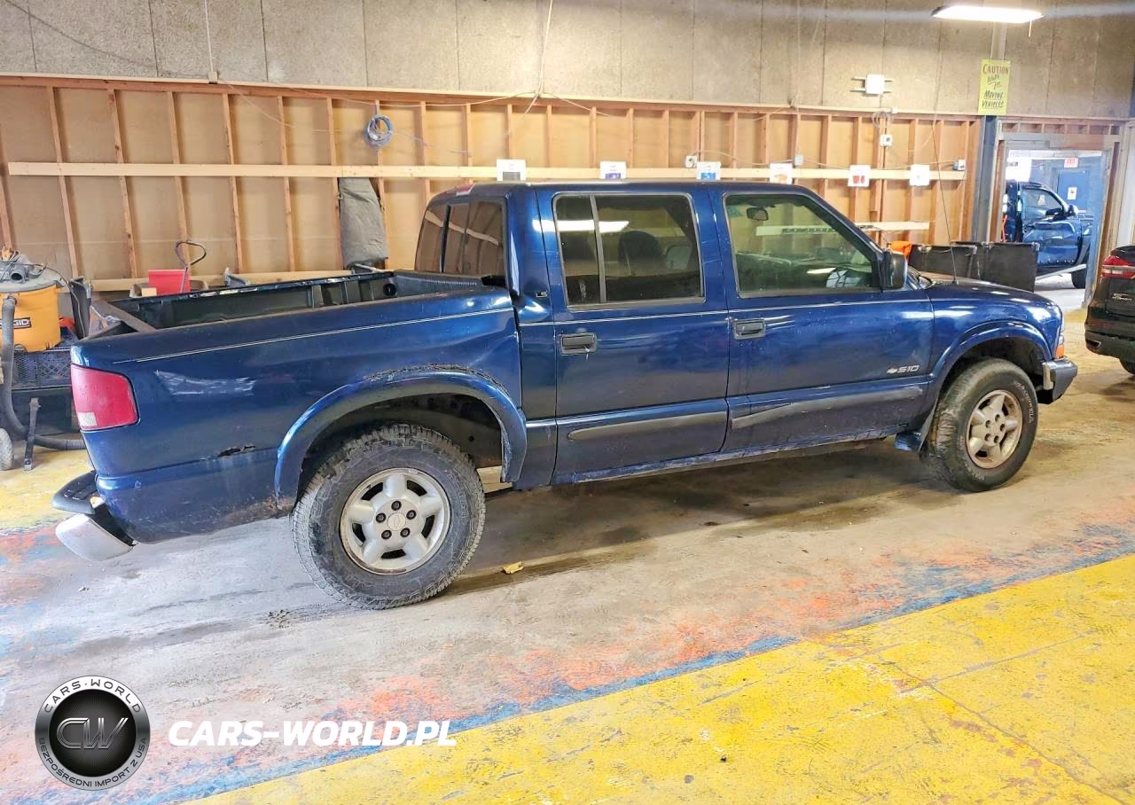 2001 Chevrolet S Truck S10 VIN:1GCDT13W71K233720 - 3