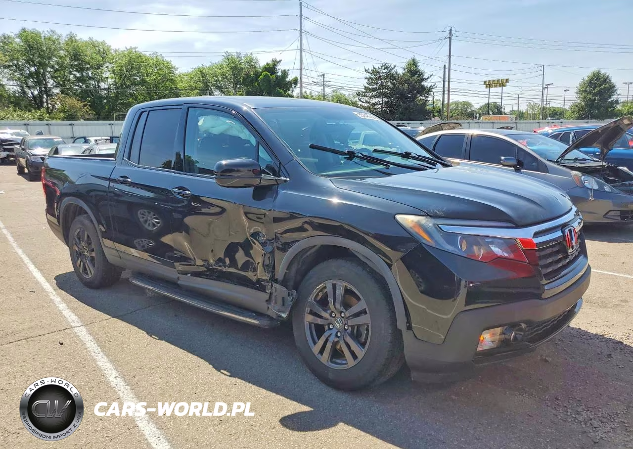 2017 Honda Ridgeline Sport VIN:5FPYK2F16HB008245 - 4