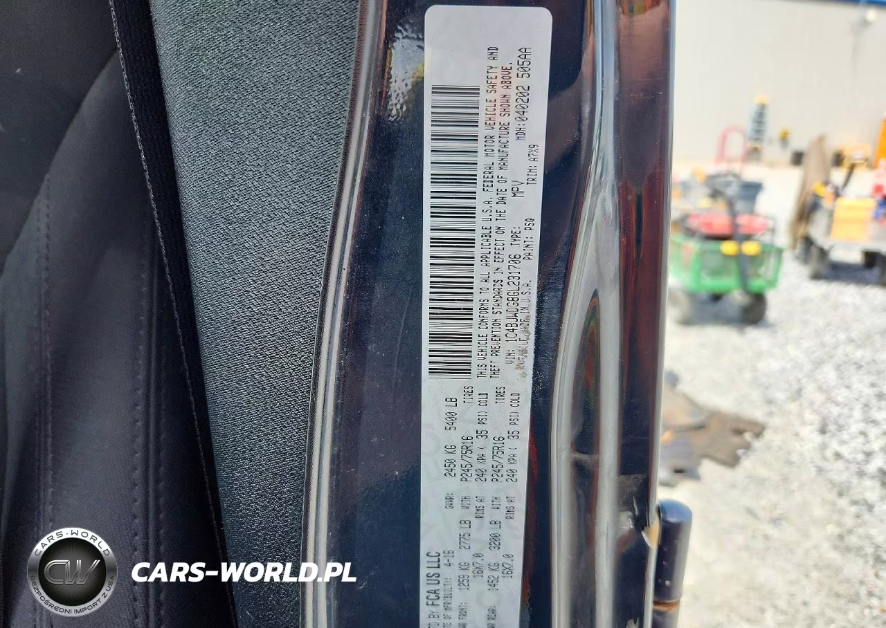 2016 Jeep Wrangler Unlimited Sport VIN:1C4BJWDG8GL231706 - 12