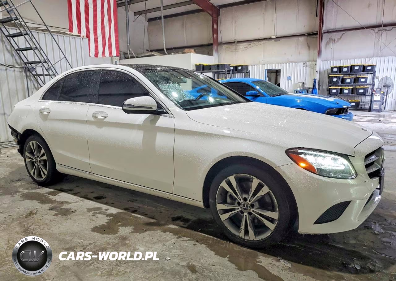 2019 Mercedes-Benz C 300 4Matic VIN:55SWF8EB5KU311329 - 4