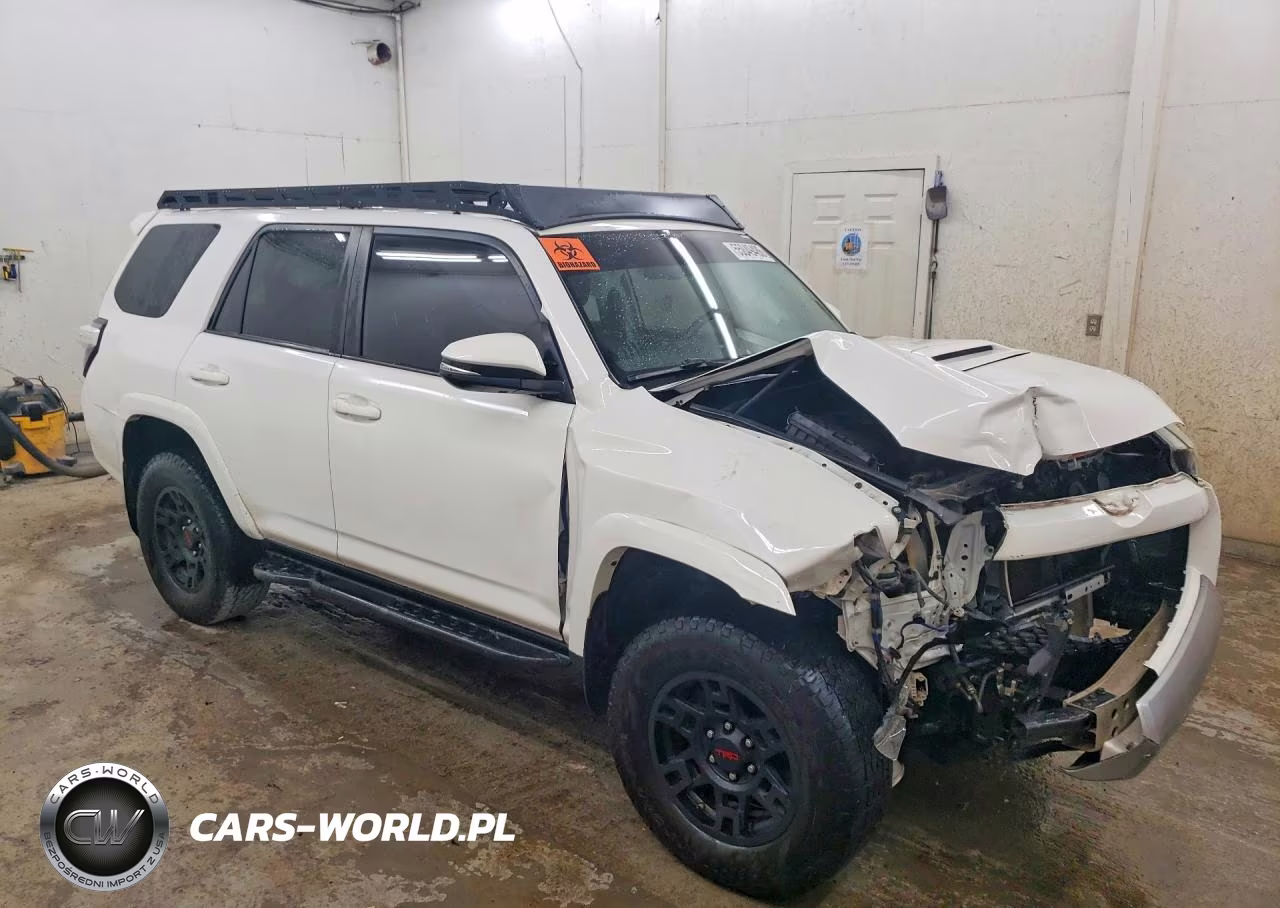 2016 Toyota 4Runner Trail Premium VIN:JTEBU5JR9G5399247 - 4