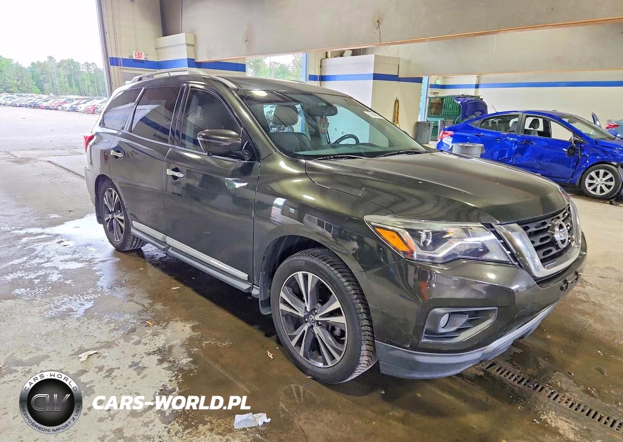 2017 Nissan Pathfinder Platinum VIN:5N1DR2MM9HC602952 - 4