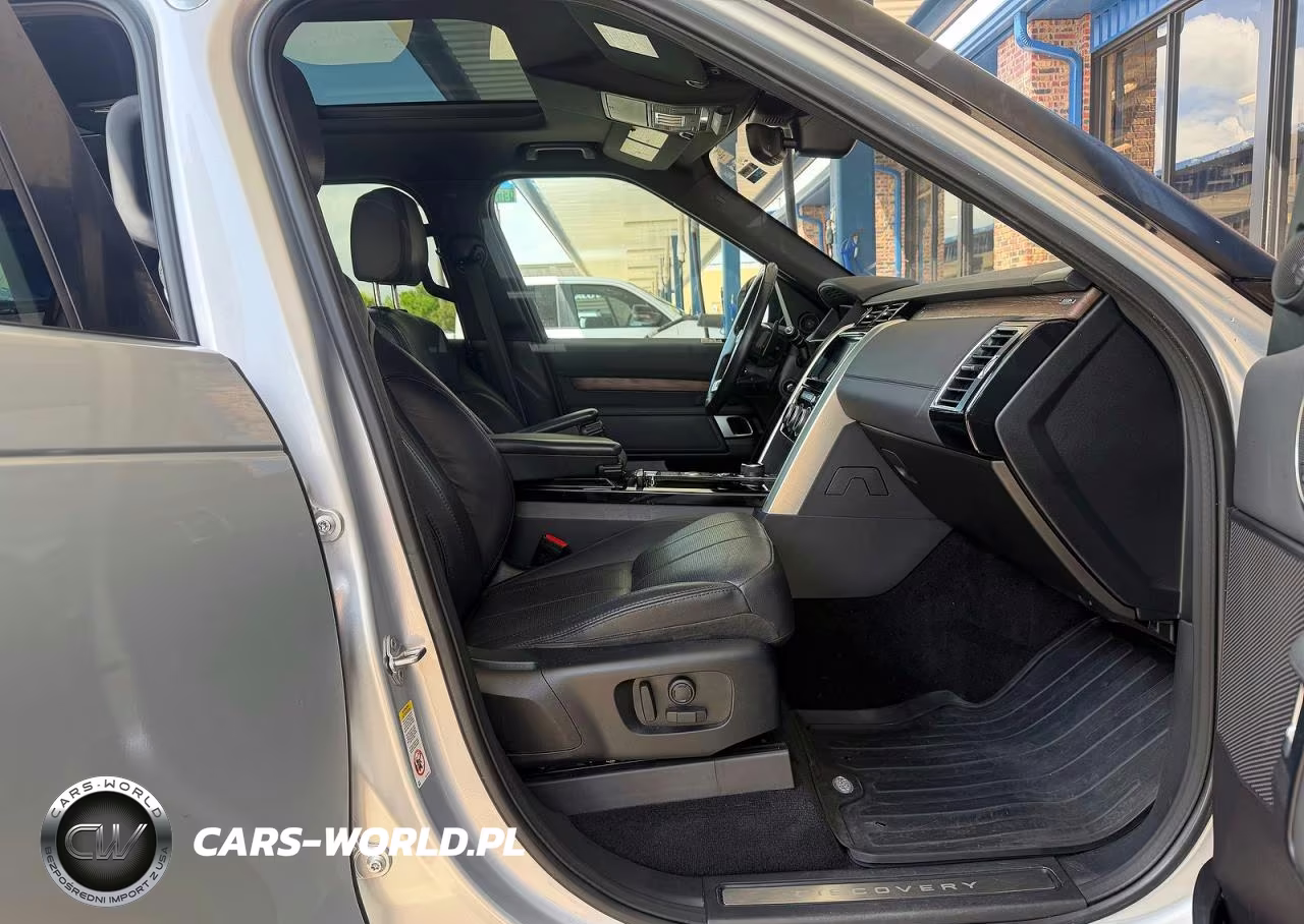 2018 Land Rover Discovery Hse VIN:SALRR2RVXJA065627 - 5