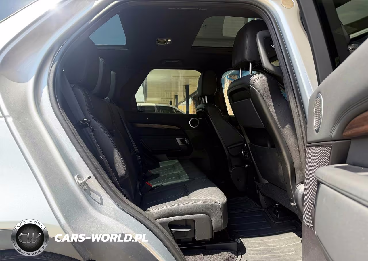 2018 Land Rover Discovery Hse VIN:SALRR2RVXJA065627 - 6