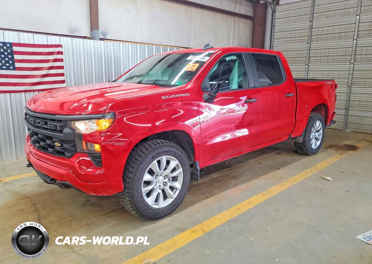 2022 Chevrolet Silverado K1500 Custom – zdjęcie 1 z 12
