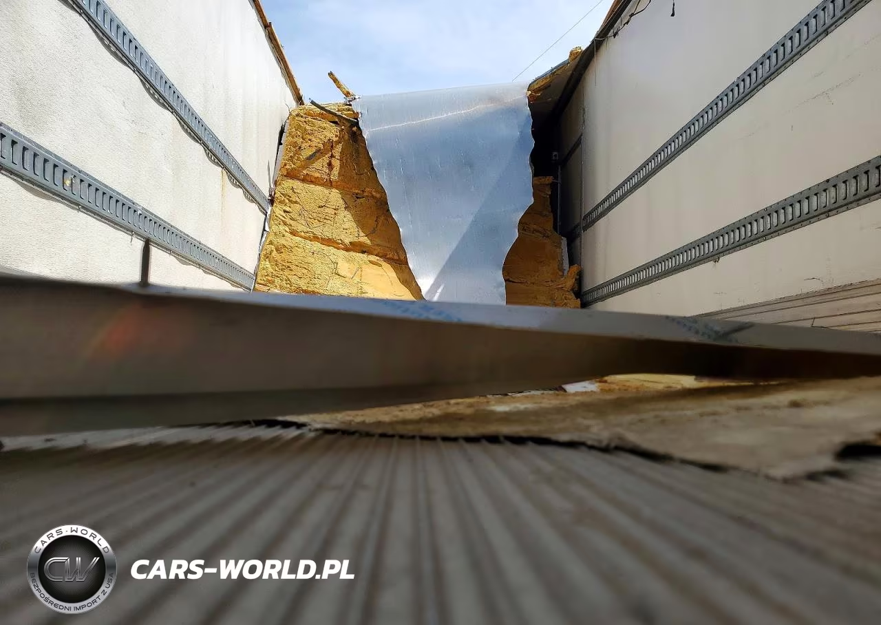 2019 International Mv607 Refrigerated Box Truck VIN:1HTEUMML1KH800951 - 6