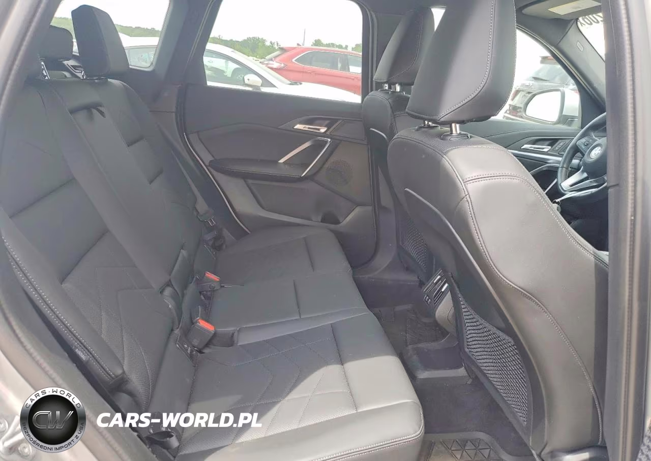 2024 BMW X1 xDrive28I VIN:WBX73EF09R5Y45927 - 11