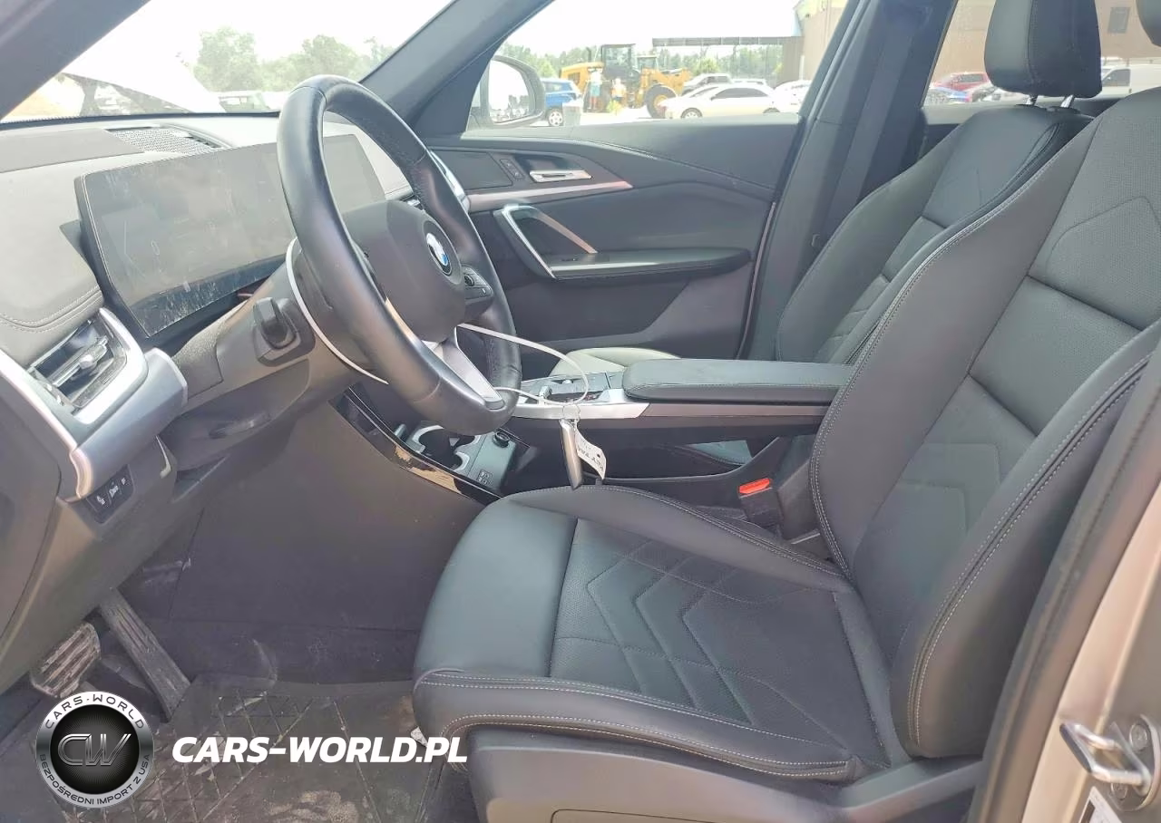 2024 BMW X1 xDrive28I VIN:WBX73EF09R5Y45927 - 7