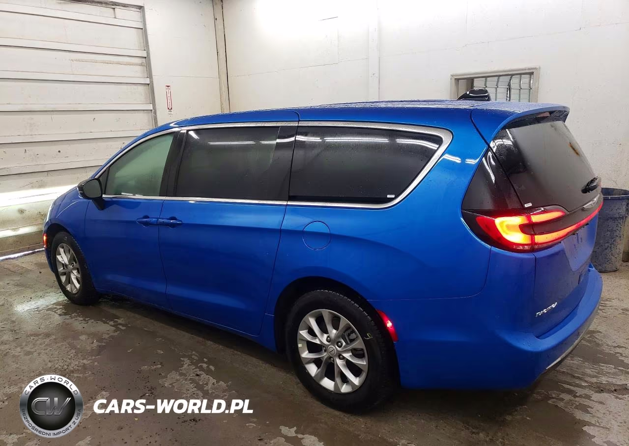 2026 Chrysler Pacifica Limited VIN:2C4RC1GG8TR276704 - 2