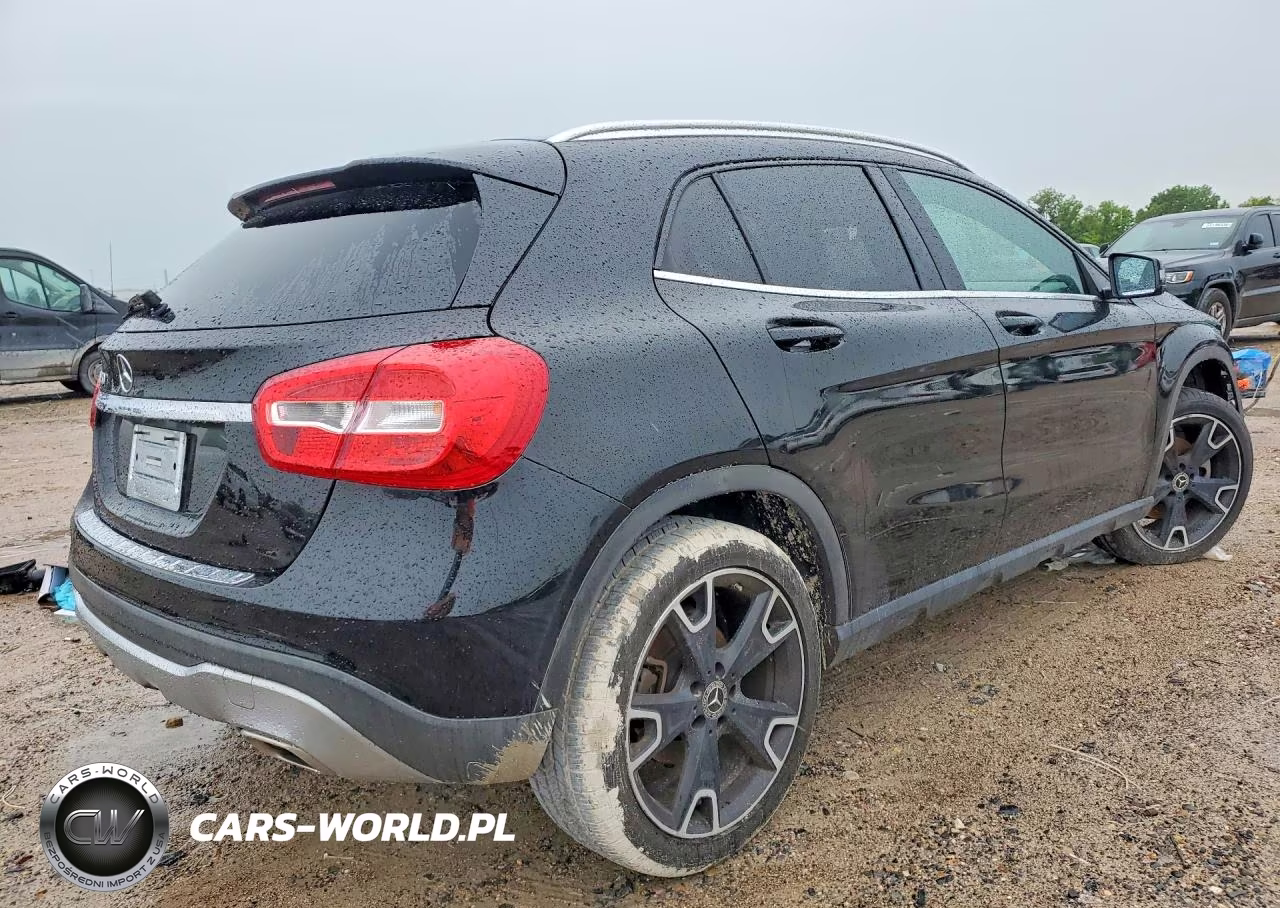 2019 Mercedes-Benz Gla 250 VIN:WDCTG4EB0KU000693 - 3