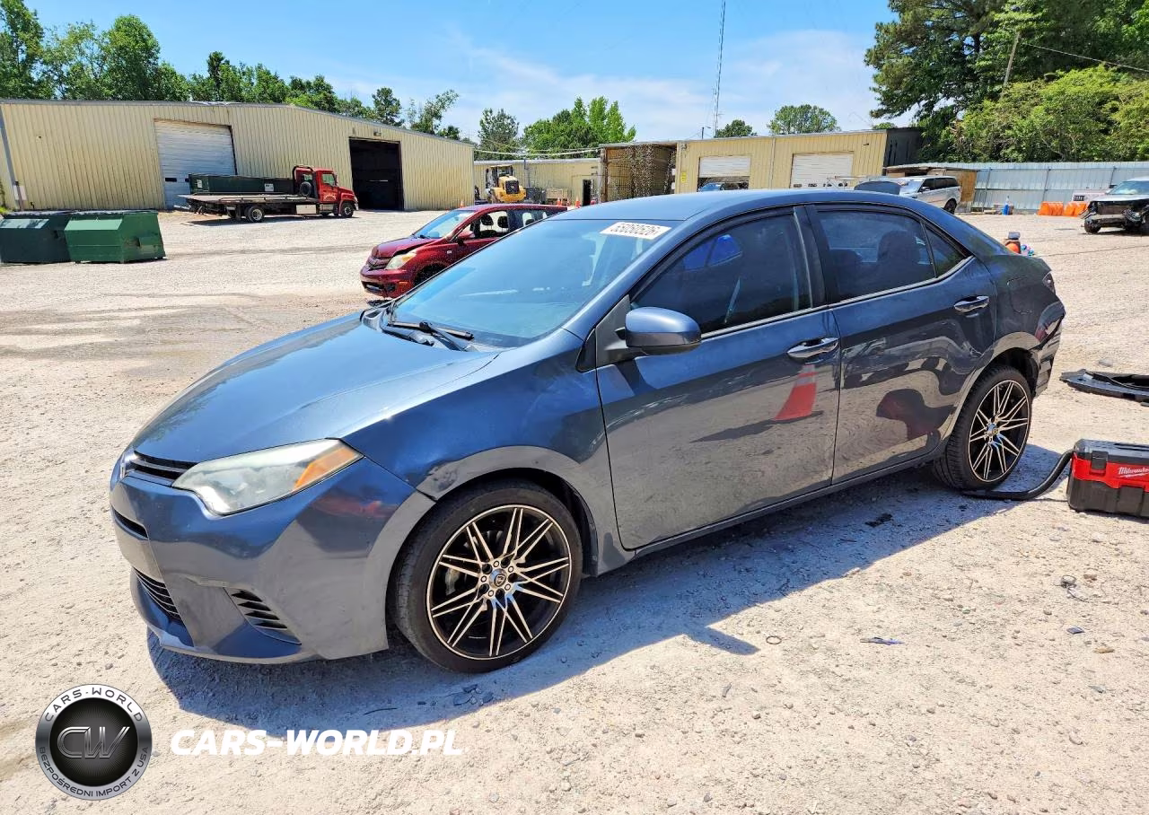 2015 Toyota Corolla Le – zdjęcie 1 z 12