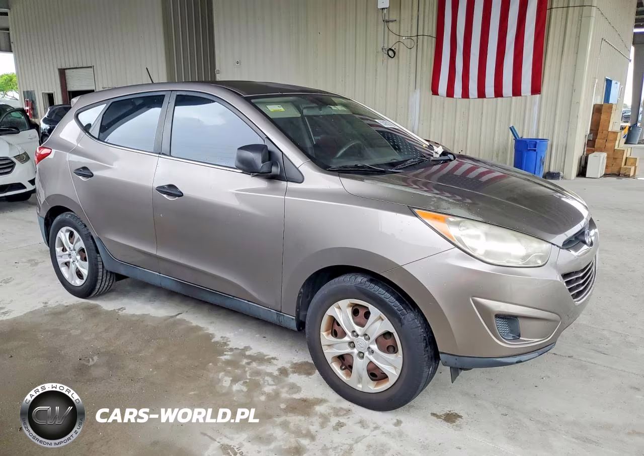 2010 Hyundai Tucson Gls VIN:KM8JT3AC4AU017041 - 4