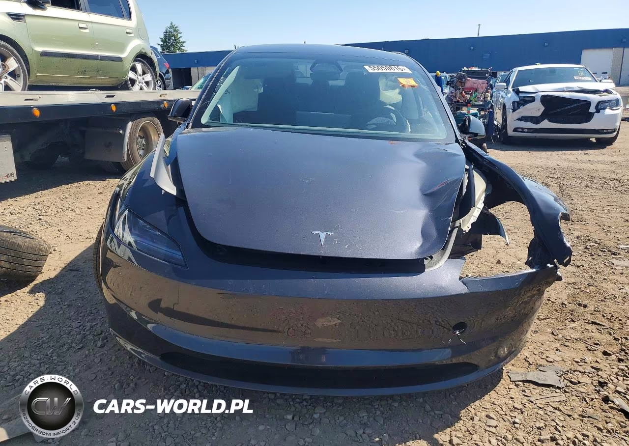 2025 Tesla Model 3 VIN:5YJ3E1EB9SF964003 - 5