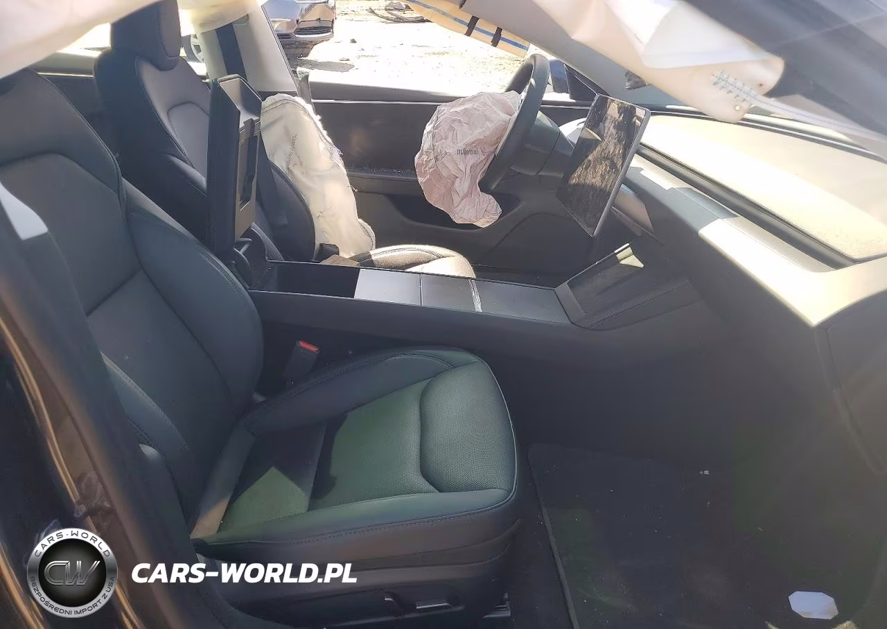 2025 Tesla Model 3 VIN:5YJ3E1EB9SF964003 - 7