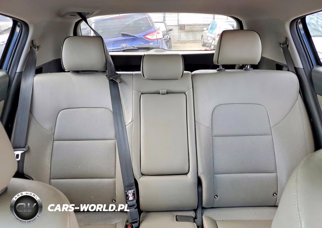 2018 Kia Sportage VIN:KNDPRCA60J7404689 - 10