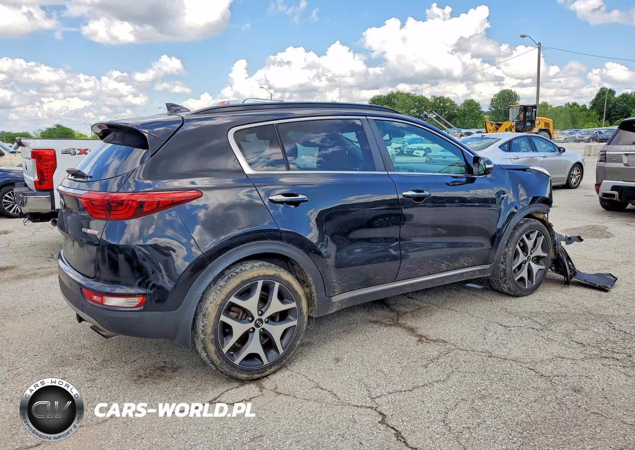 2018 Kia Sportage VIN:KNDPRCA60J7404689 - 3