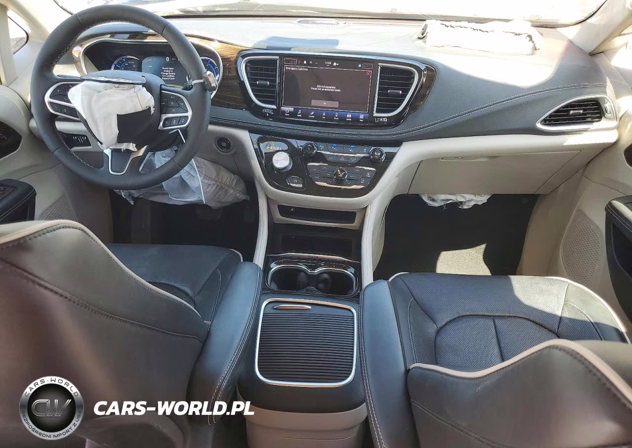 2023 Chrysler Pacifica Hybrid Pinnacle VIN:2C4RC1S77PR500445 - 8