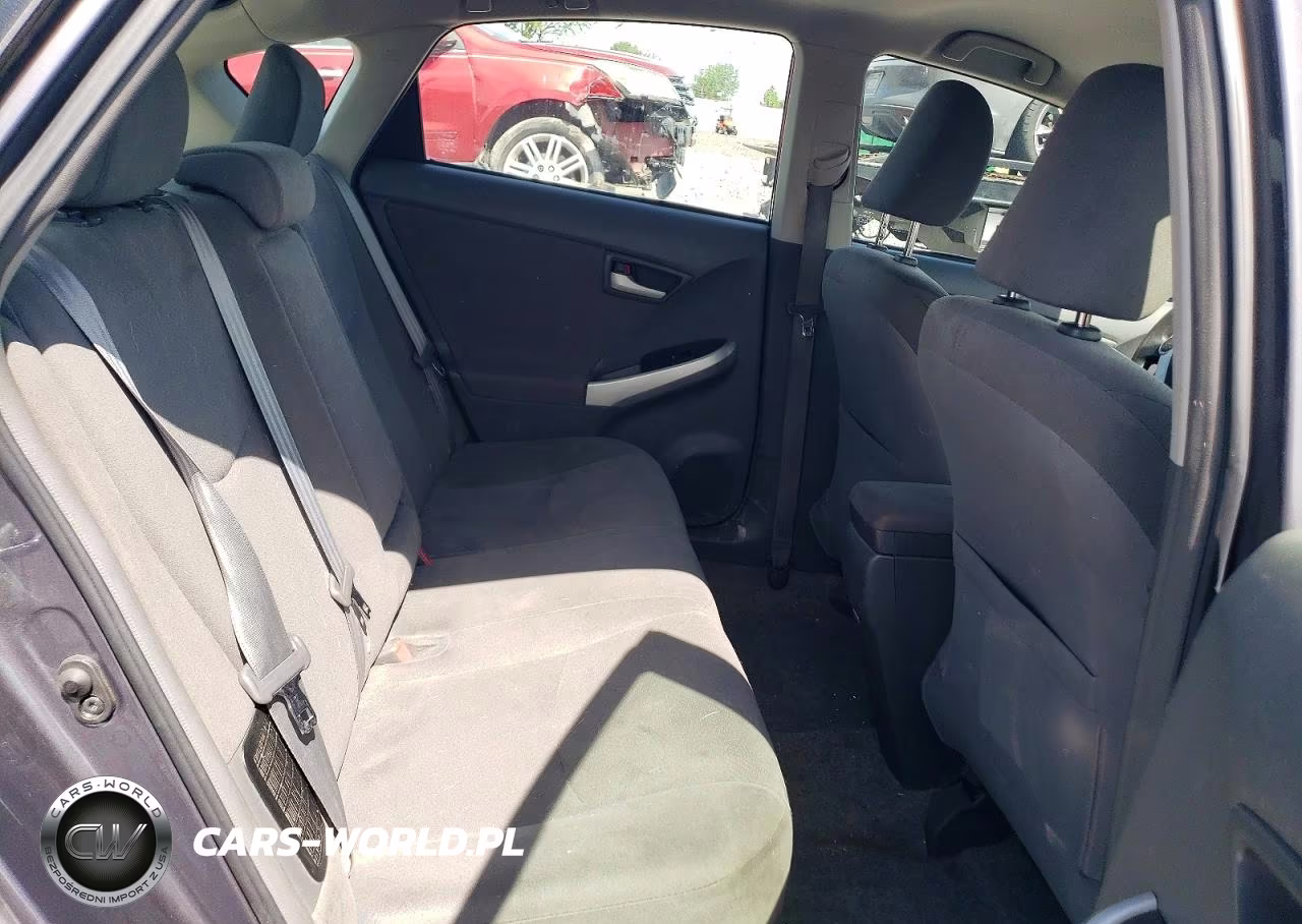 2011 Toyota Prius Two VIN:JTDKN3DUXB1373150 - 10