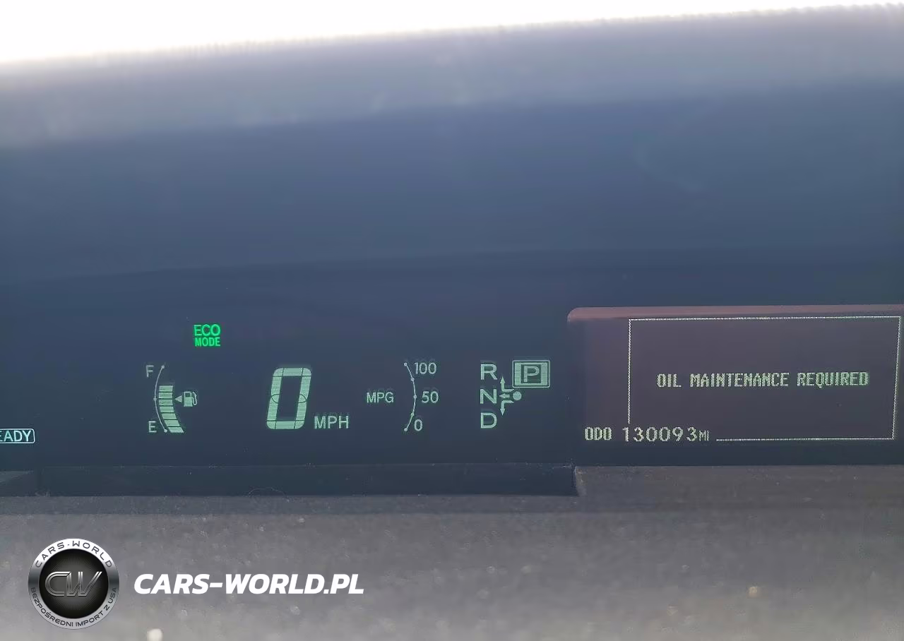 2011 Toyota Prius Two VIN:JTDKN3DUXB1373150 - 9