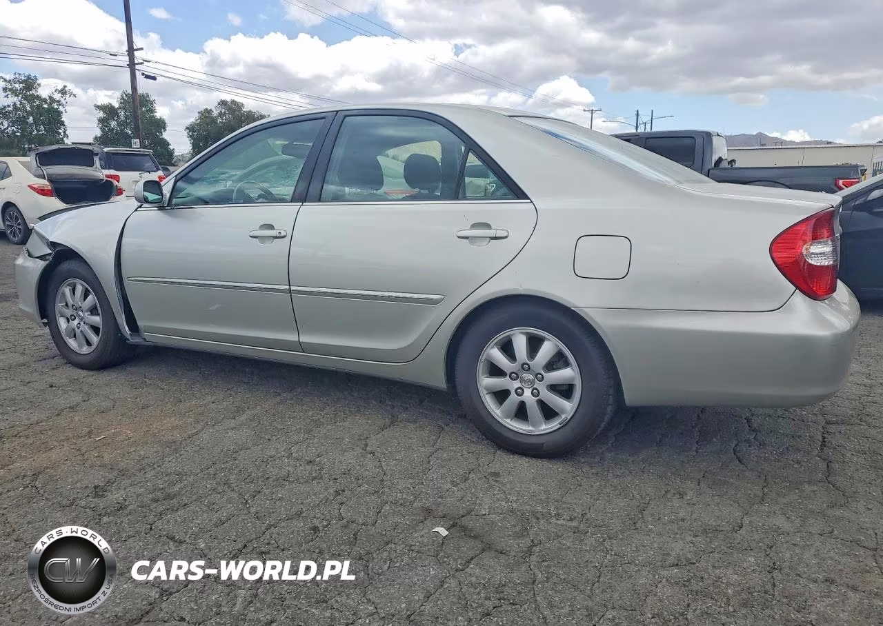 2003 Toyota Camry Xle VIN:JTDBE32K530154637 - 2
