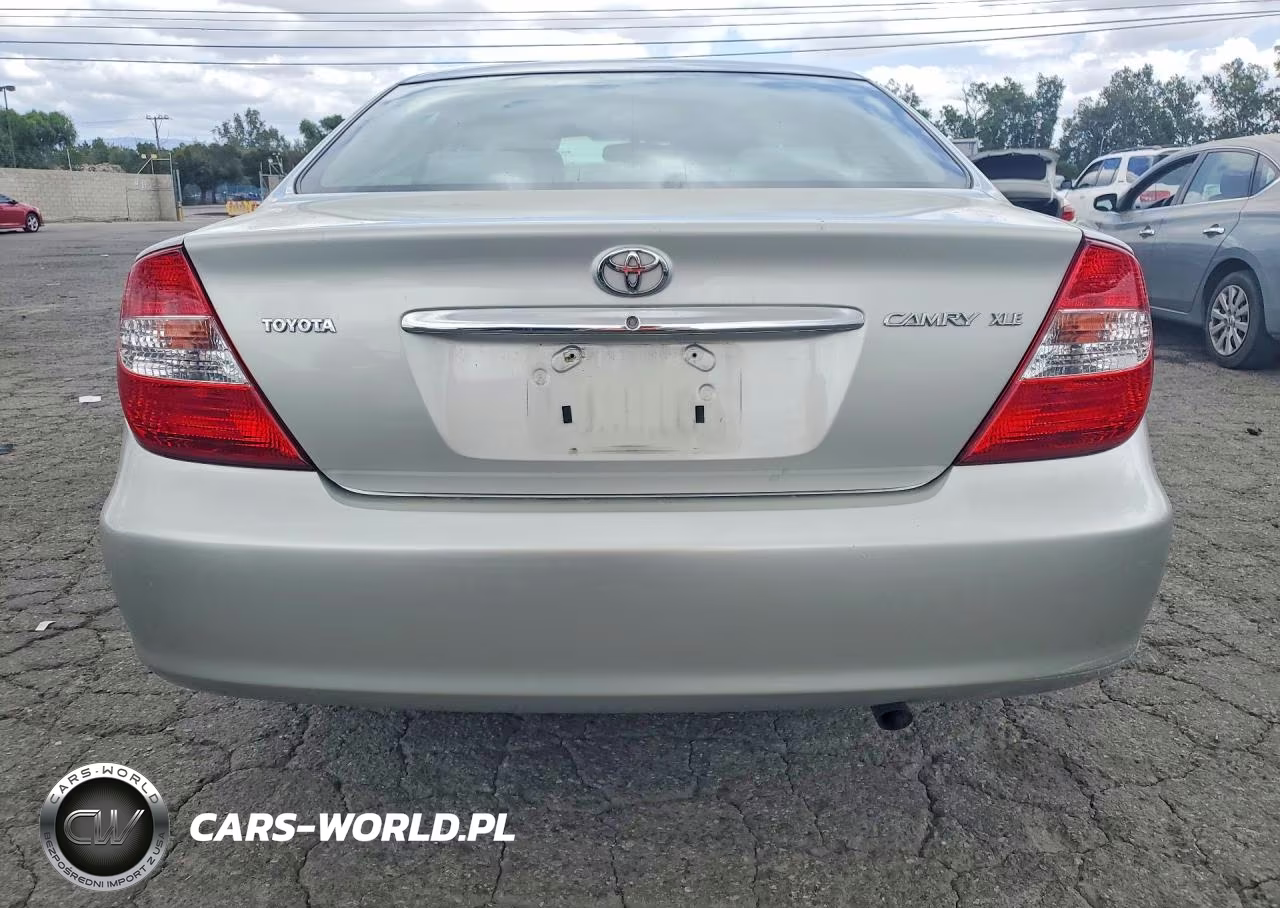2003 Toyota Camry Xle VIN:JTDBE32K530154637 - 6
