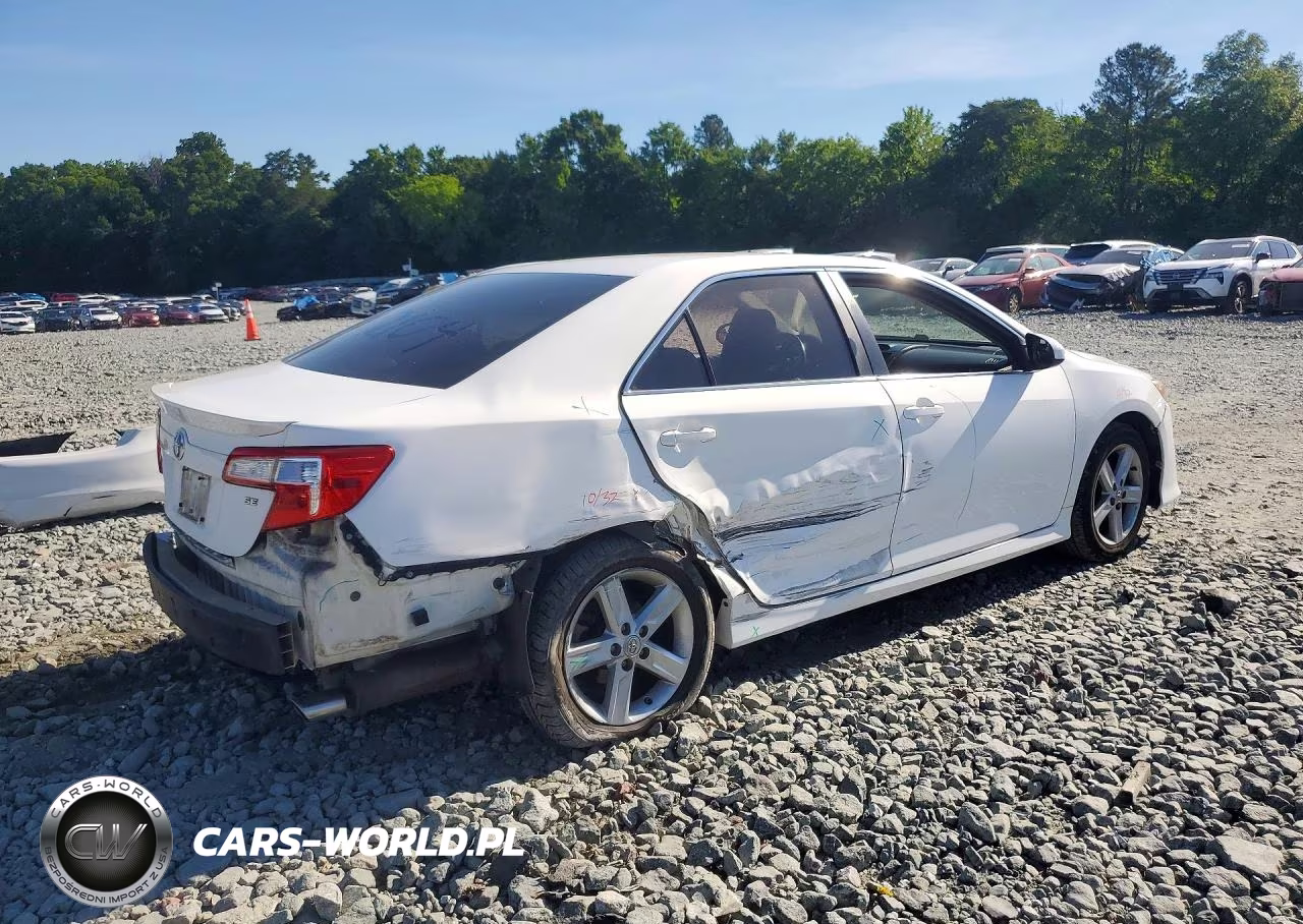2013 Toyt Camry VIN:4T1BF1FK4DU657576 - 3