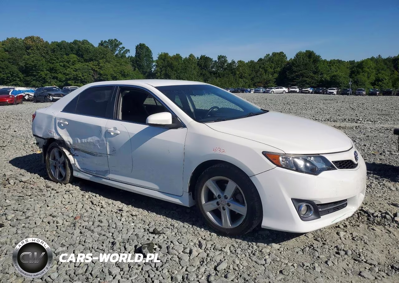 2013 Toyt Camry VIN:4T1BF1FK4DU657576 - 4