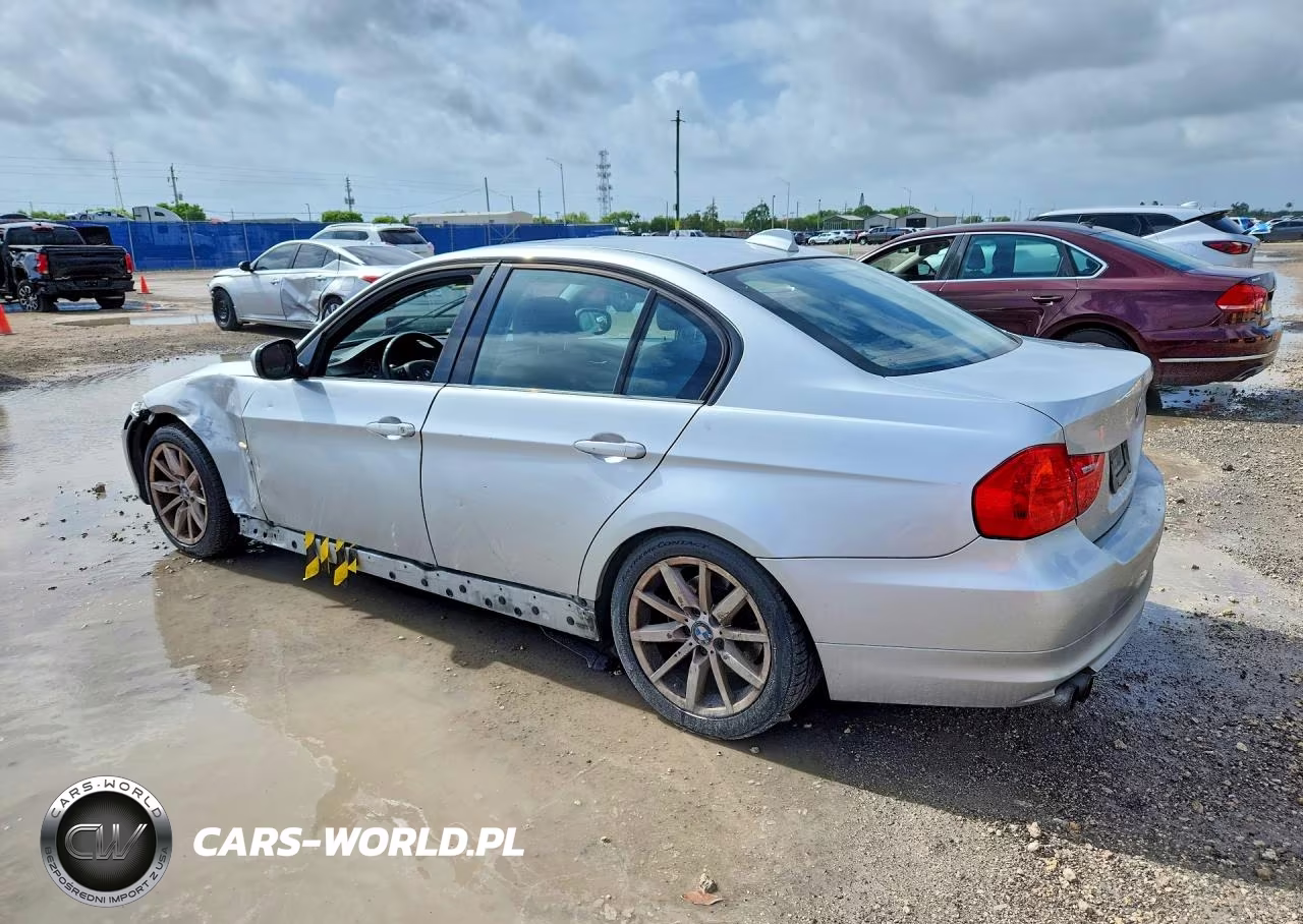 2011 BMW 328 I VIN:WBAPH7G52BNM55548 - 2