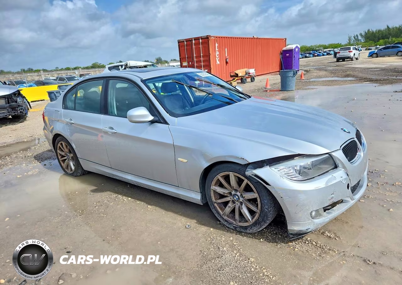 2011 BMW 328 I VIN:WBAPH7G52BNM55548 - 4