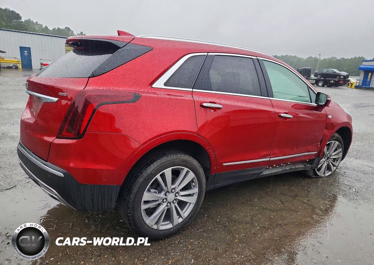 2025 Cadillac Xt5 Premium Luxury VIN:1GYKNCRSXSZ128724 - 3