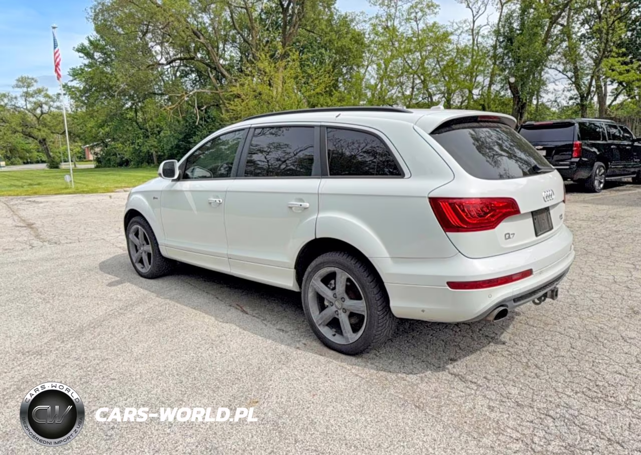 2015 Audi Q7 S Line Prestige VIN:WA1DGAFE4FD019930 - 3