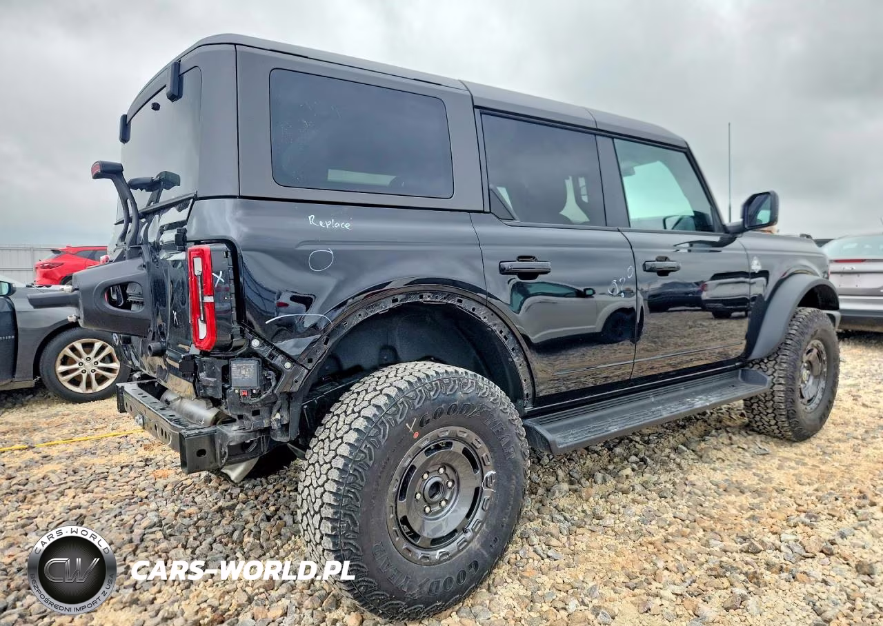 2025 Ford Bronco Outer Banks VIN:1FMEE8BH3SLB79723 - 3